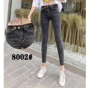 Pilihan skinny high jeans | 145,000.00 