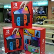 Nintendo Switch OLED Neon Blue CFW Free Games 128 GB