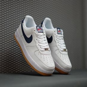 NIKE AIR FORCE 1 LOW “Navy White Gum”