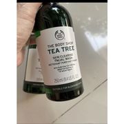 The Body Shop Tea Tree Facial Wash 250ml Reject (botol penyok isi sama)