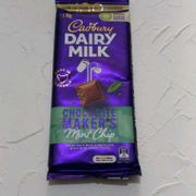 CADBURY DAIRY MILK CHOCOLATE MAKERS MINT CHIP 170 GR,
