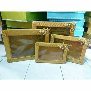 Kotak hantaran / kotak seserahan / box hantaran model renda 1 set isi 4 kotak gold