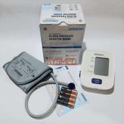 Alat Pengukur Tekanan Darah tingg/Tensimeter Omron 7120/Tensi digital