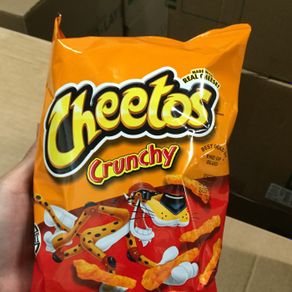 cheetos crunchy cheese 226.8gr (import)
