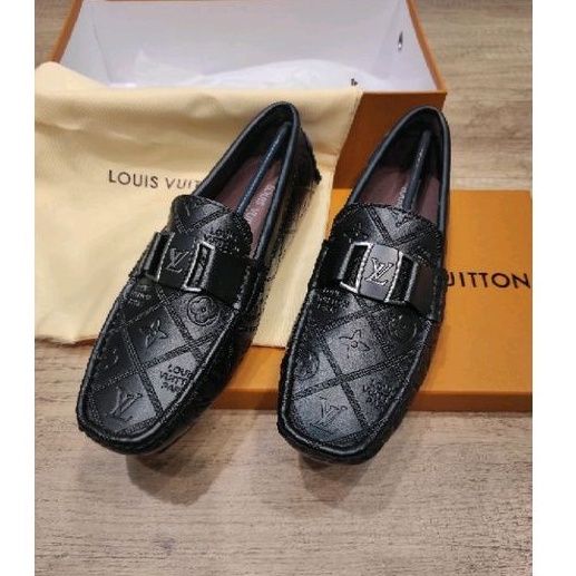 Jual Sepatu Lv Pria Terbaru - Harga Promo Oktober 2023