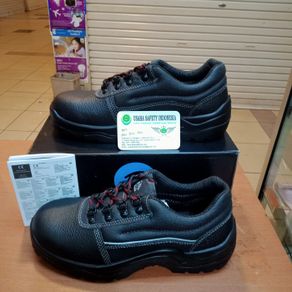 safety shoes / sepatu safety bata bora real/asli - 41