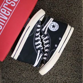 chuck taylor non slip
