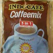 KOPI INDOCAFE COFFEEMIX 3IN1 PACK ISI 100 RENCENG