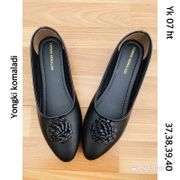 Sepatu  Wanita flatshoes Yongki Komaladi Hitam