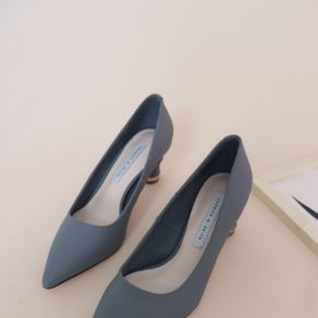 Charles & Keith heels
