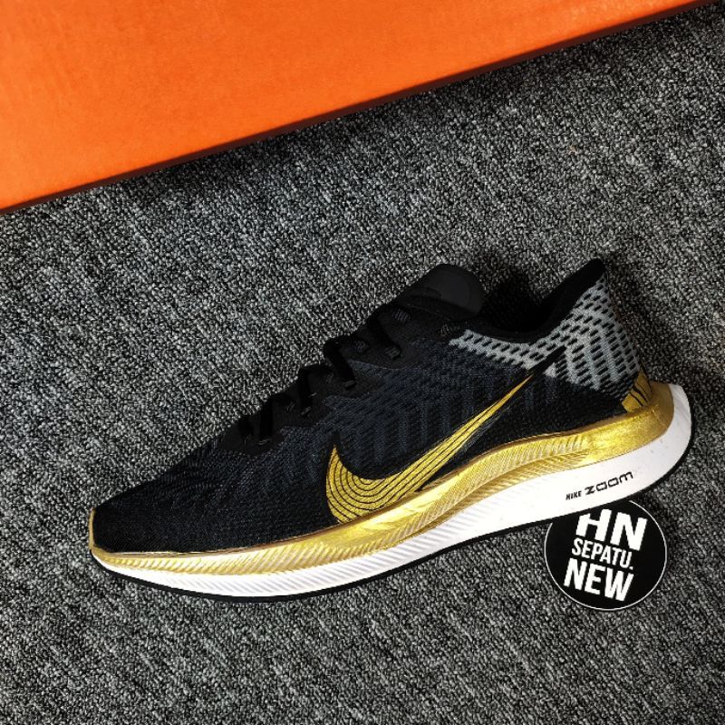 Pilihan Sepatu Running Nike Zoom 