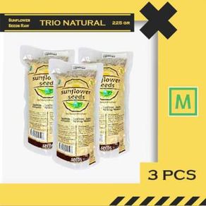 Trio Natural Sunflower Seeds Raw 250 gram ( Bundling 3 )