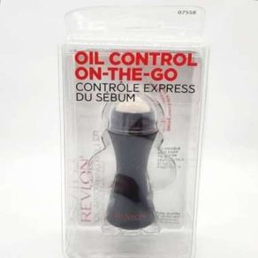 REVLON Oil-Absorbing Volcanic Face Roller