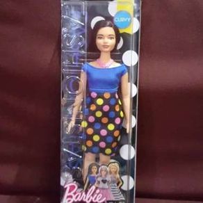 Barbie Fashionistas curvy boneka mattel
