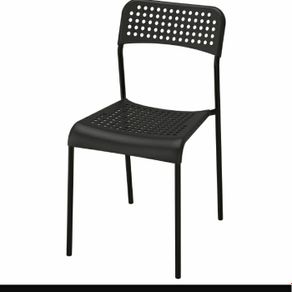 kursi rotan teras - hitam ikea