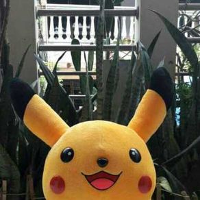Boneka Pokemon Pikachu jumbo