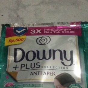 Downy Anti Apek 1 renceng 12 sachet netto 10 ml pewangi dan pelembut pakaian