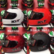 Helm KYT R10 solid