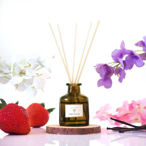 Pristine English Country Inn Reed Diffuser 50ml - Hotel Series