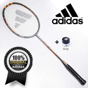 Paket Raket Badminton Spieler E07.1 Matte Silver Dan Grip Adidas