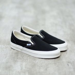 Vans Vault Og Slip On Black White 100%
