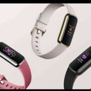 Fitbit Luxe Smartwach Fitnes Traccker Luxury Smart Lux Black