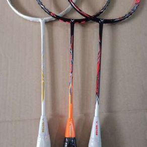 raket badminton thruster